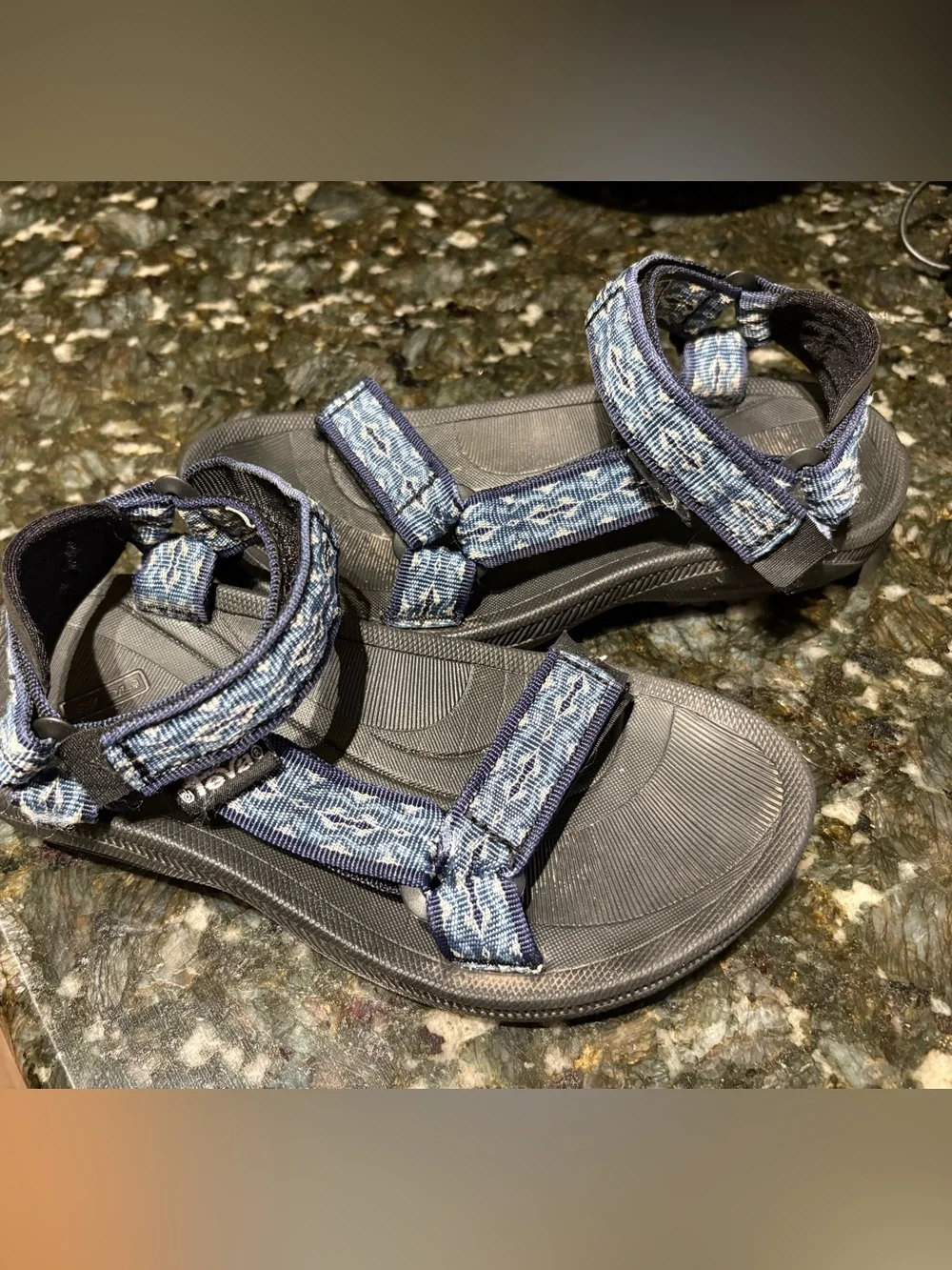 Womens size 5 Tevas Sandals Black & Blue Velcro